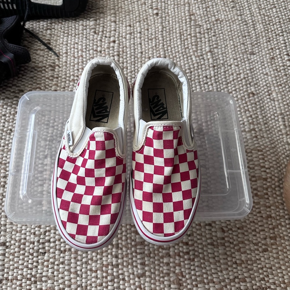 Vans checkered